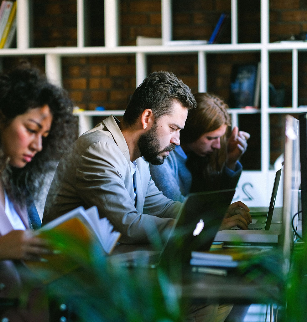 Social tech ventures - blog article_edited.jpg