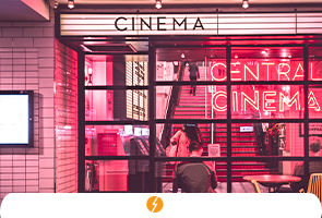 Florianópolis ganha cinema abastecido por energia solar