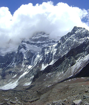 aconcagua-223701_1280.jpg