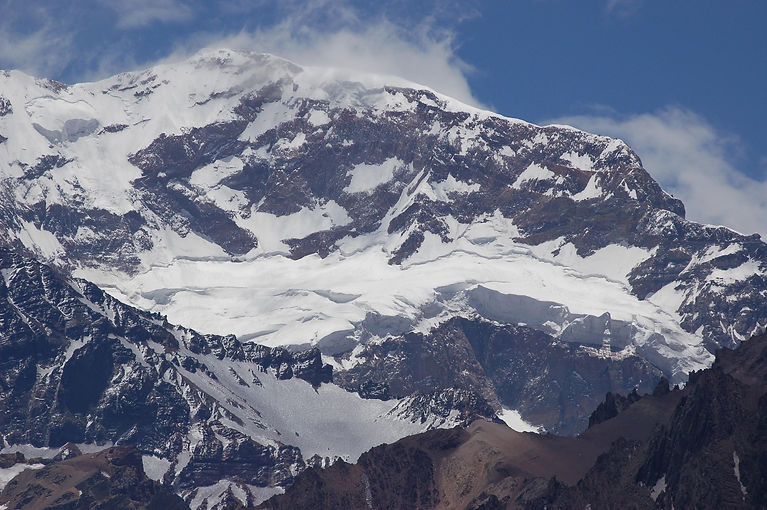 aconcagua-1608499_1920.jpg