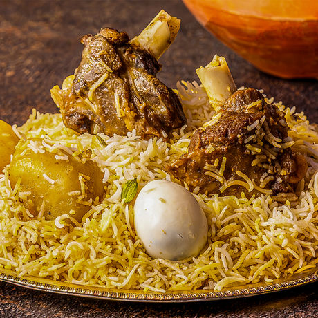 A Tasty Independence Day Celebration at Shiraz Golden Restaurant