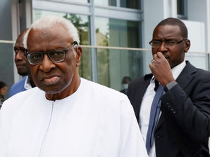 Afrique . L'ancien patron de l'athlétisme international, Lamine Diack, de retour au Sénégal