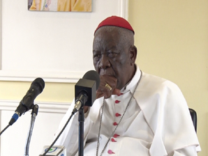 CAMEROUN-ENLÈVEMENT DU CARDINAL TUMI ET LE FON: VOICI RÉELLEMENT CE QUI S’EST PASSÉ