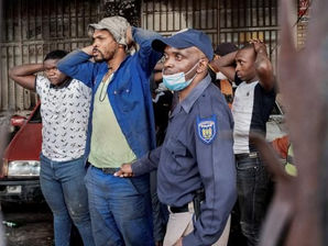 Afrique du Sud : pillages de magasins d'alcool après son interdiction à la vente par les autorités