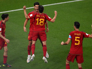 COUPE DU MONDE | L'ESPAGNE ÉCRASE LE COSTA RICA (7-0) EN FAISANT FORTE IMPRESSION