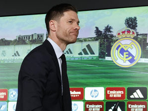Mercato : Xabi Alonso n’en veut pas, le chouchou du Real Madrid doit partir cet été