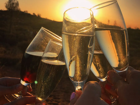 世界の中心で新しい世界の誕生を祝う