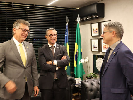 Alessandro Vieira e Laércio Oliveira assinam pedido de impeachment de Alexandre de Moraes