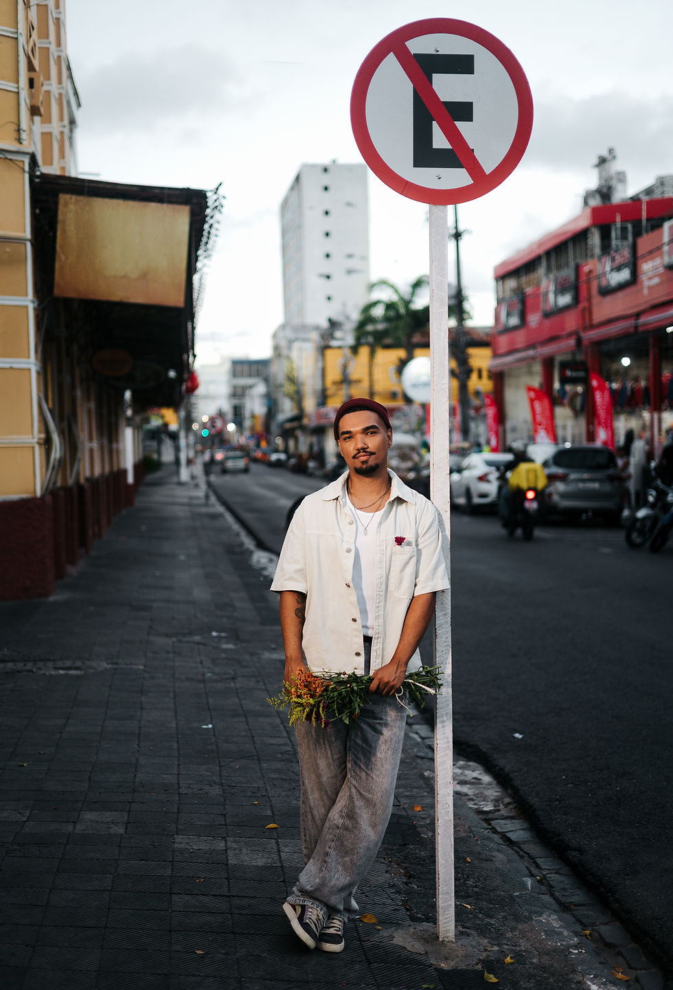 GUT apresenta "É só olhar pra mim.", seu primeiro EP autoral inspirado em suas vivências amorosas 