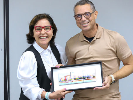 Emília Corrêa segue exemplos de Edvaldo Nogueira e Fábio Mitidieri entregando SUS aos empresários