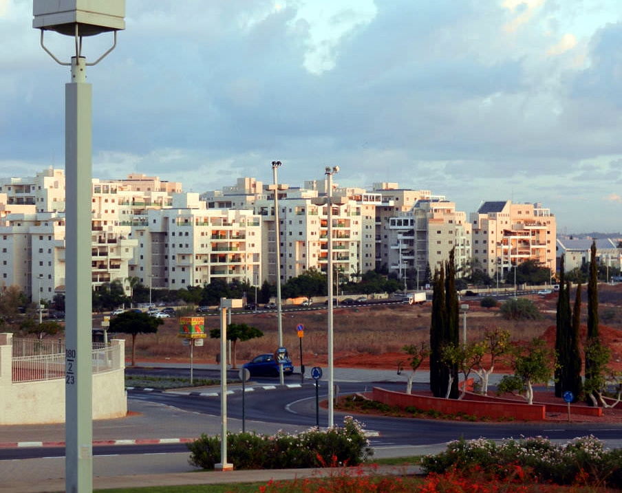 Real estate agency in Petah Tikva Apartments & Houses For Sale in PT
