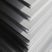 Cómo elegir el material adecuado para cada proyecto gráfico: el material también diseña