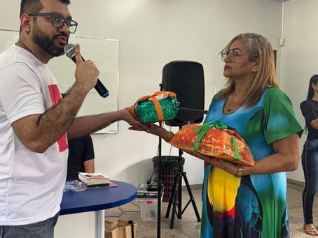 Escolas públicas recebem projeto literário com saraus, oficinas de escrita criativa e kits de livros de autores amapaenses