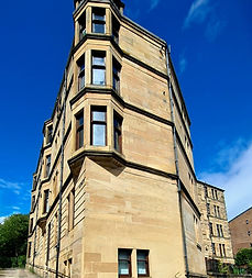 Glasgow corner tenement.jpg