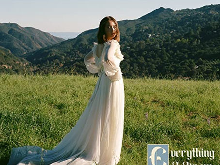 Laufey: en gran medida, una chica del siglo XXI.