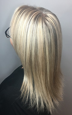 blond-coiffeur-montpellier.JPG