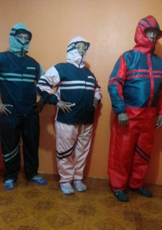 Miniatura: TRAJES DE BIOSEGURIDAD