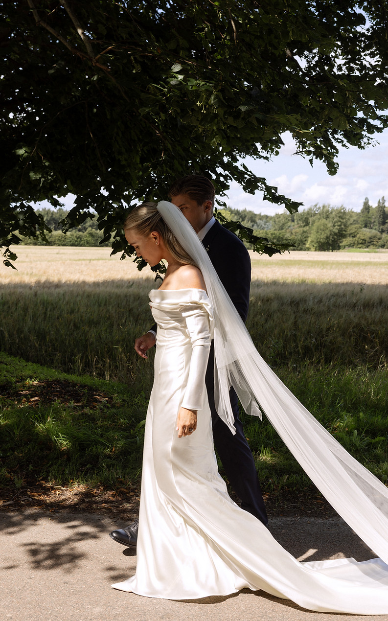 Victoria&Phillip_050823_CSJ_0B8A3181.jpg