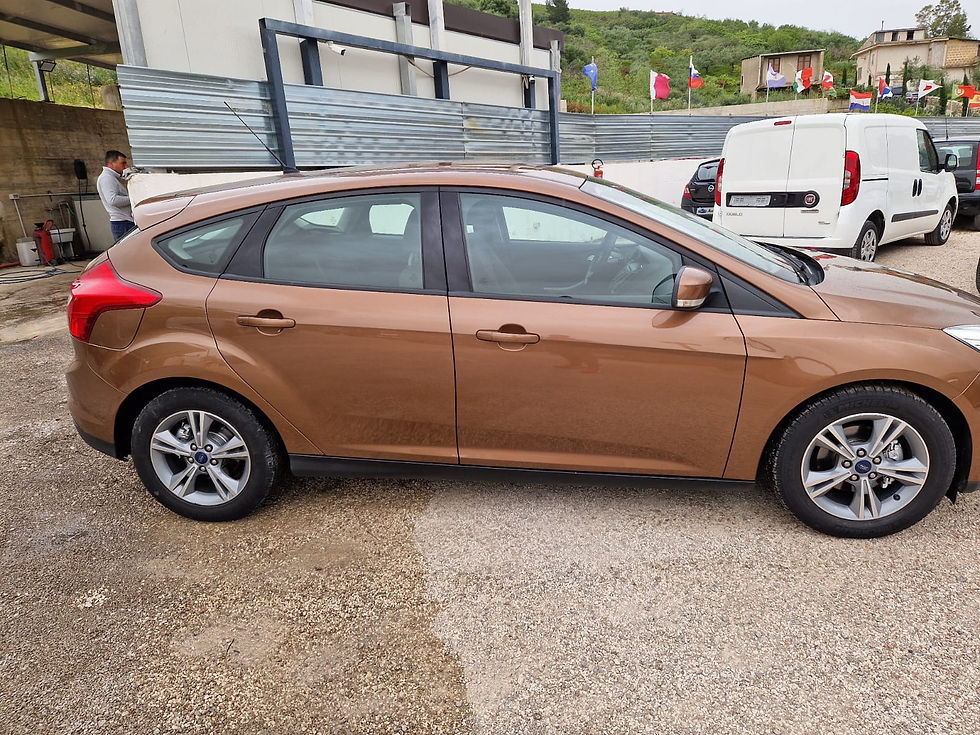 Miniatura: Ford Focus 1.0 EcoBoost 125 CV Start&Stop Titanium