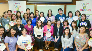 The power of a click: From volunteer to facilitator