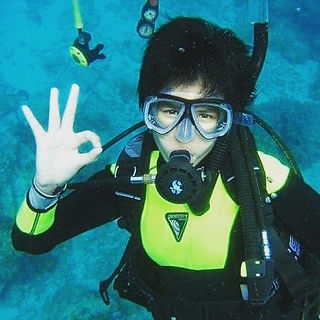 In 2013, Jean was part of a coral rehabilitation project in Apo Island, which was established through the island’s Protected Areas Management Board (PAMB).