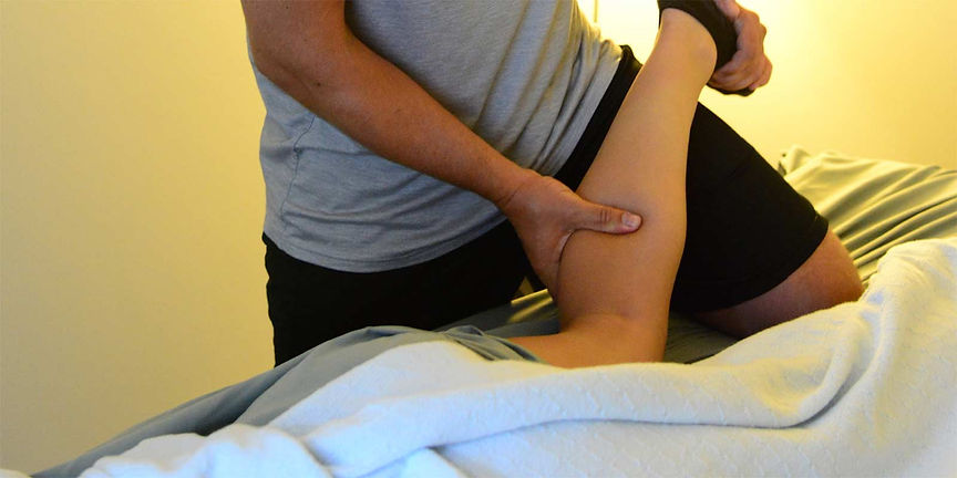 bg-therapeutic-leg-massage2.jpg