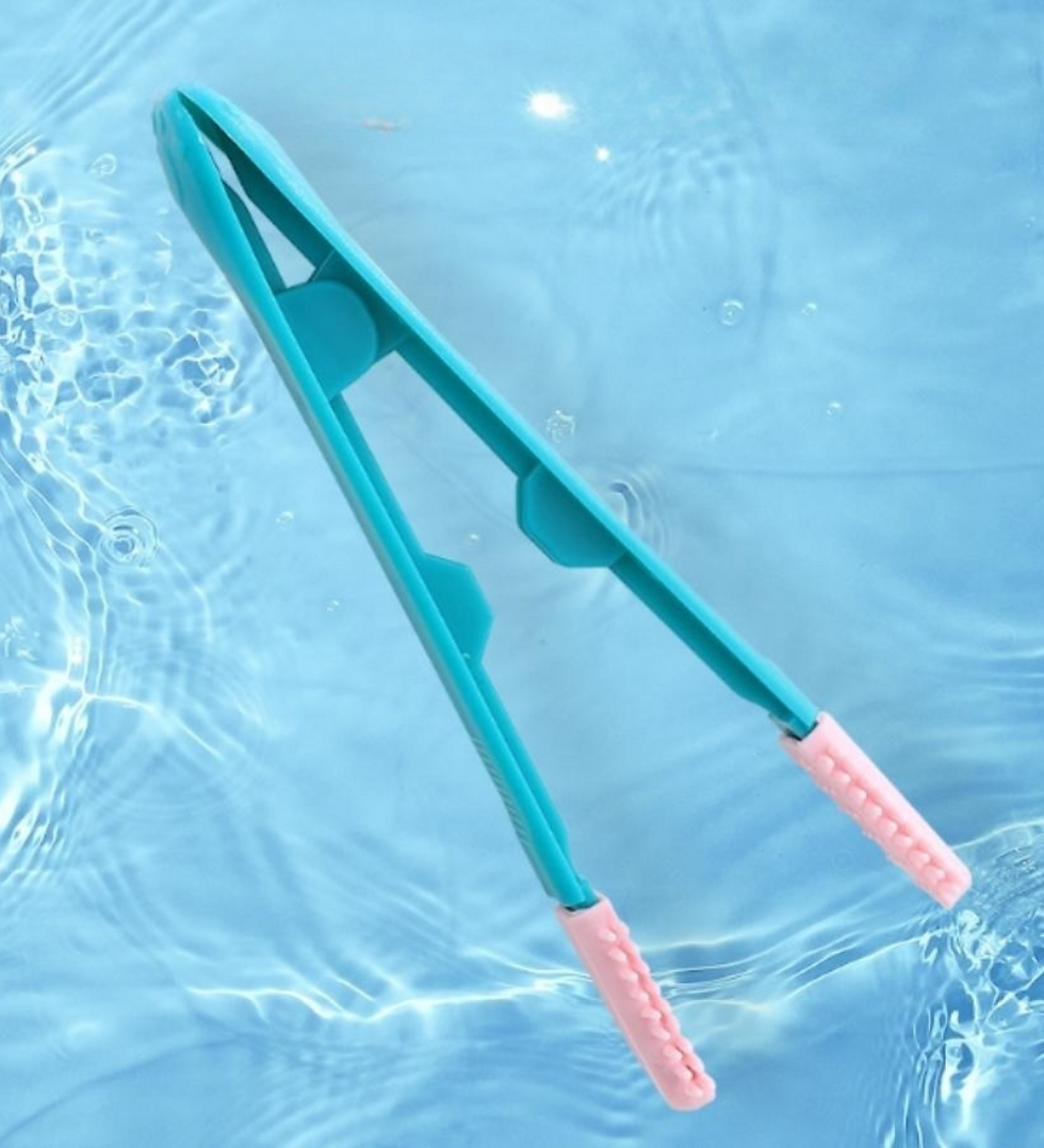 Thumbnail: Pet Tear Stain Remover Comb