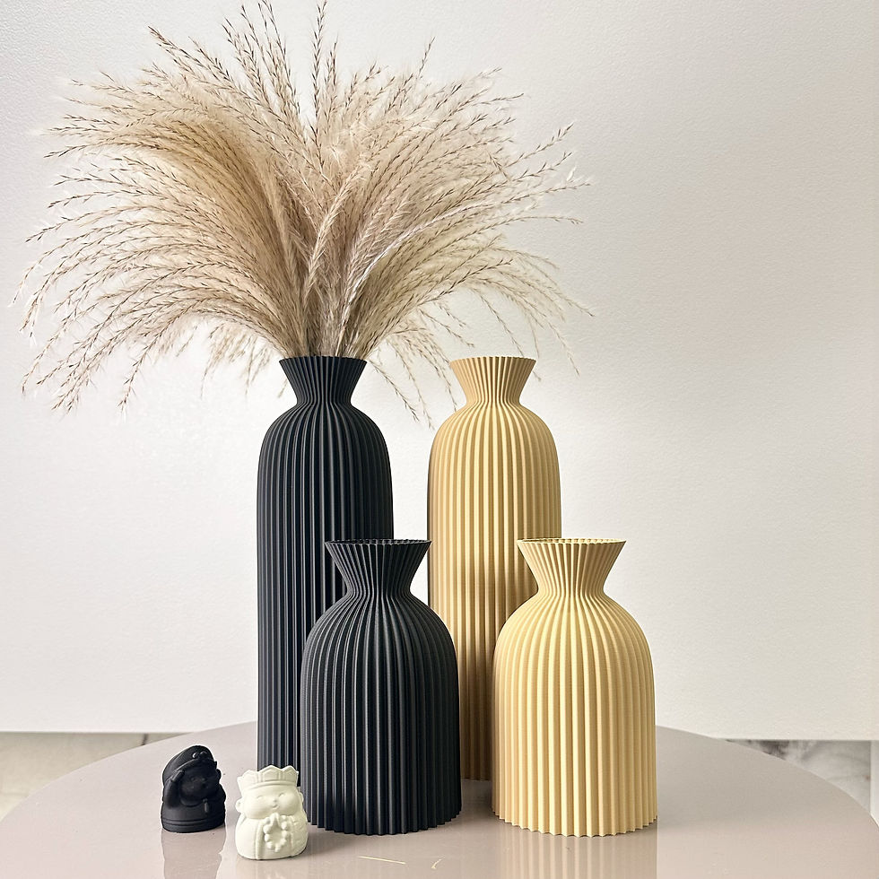 Thumbnail: 2-Piece Wavy Pattern Plastic Dry Flower Vase Set