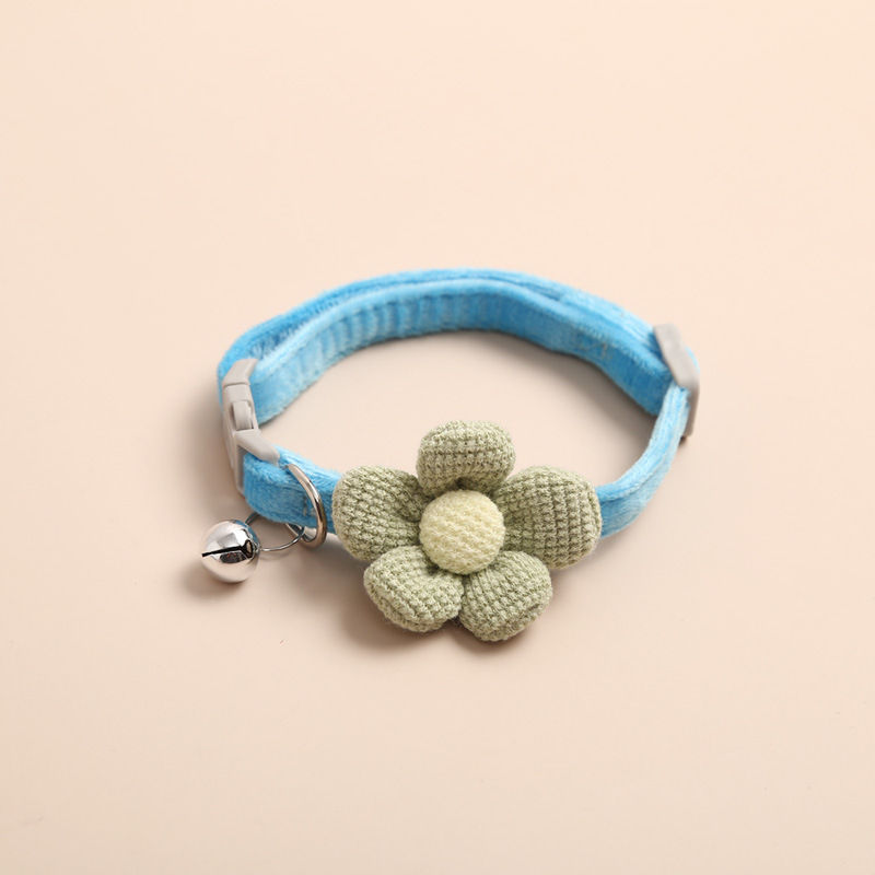 Thumbnail: Adjustable Floral Cat Collar with Cute Flower and Bell