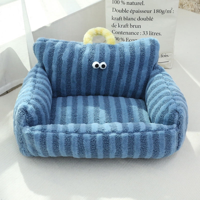 Thumbnail: Winter Warm Pet Sofa Bed