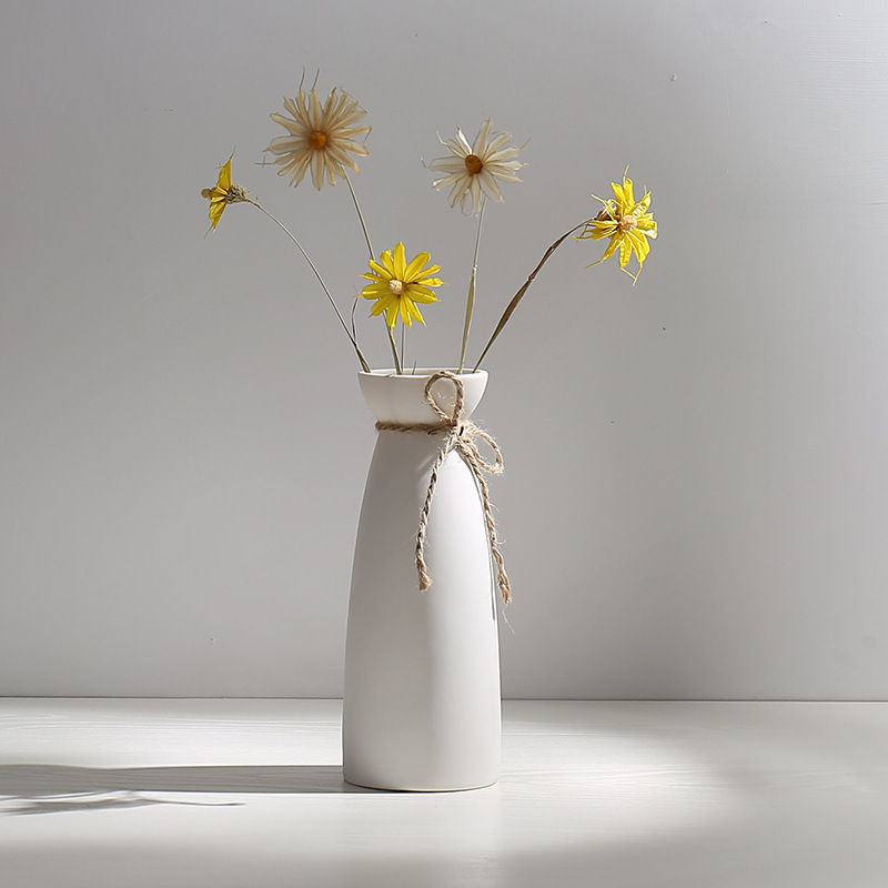Thumbnail: Modern Nordic Ceramic Vase for Tabletop Decoration