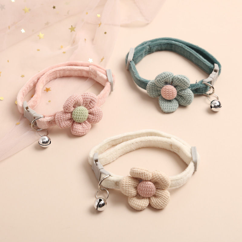 Thumbnail: Adjustable Floral Cat Collar with Cute Flower and Bell