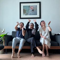 happy photography reveal behind the scenes