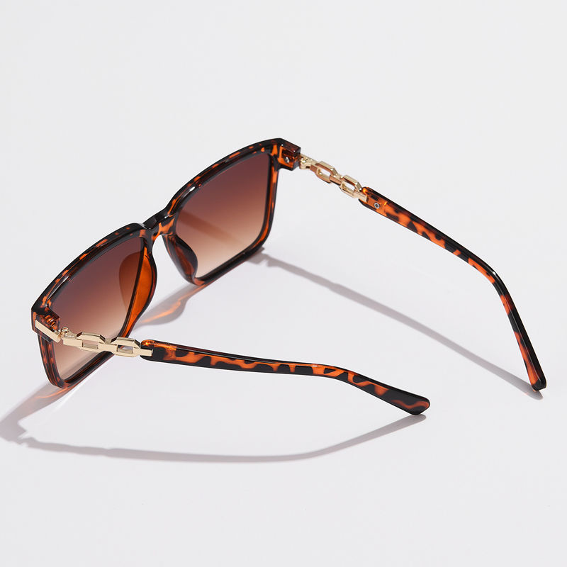 Thumbnail: Gradient Square Sunglasses – Sport-Luxe Fashion Eyewear for Women & Men