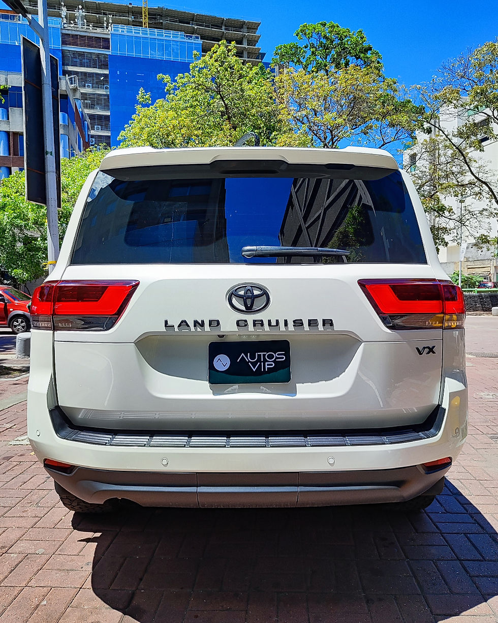 Miniatura: Toyota LC300 Vx | 2024 | Automático | 40.551 km