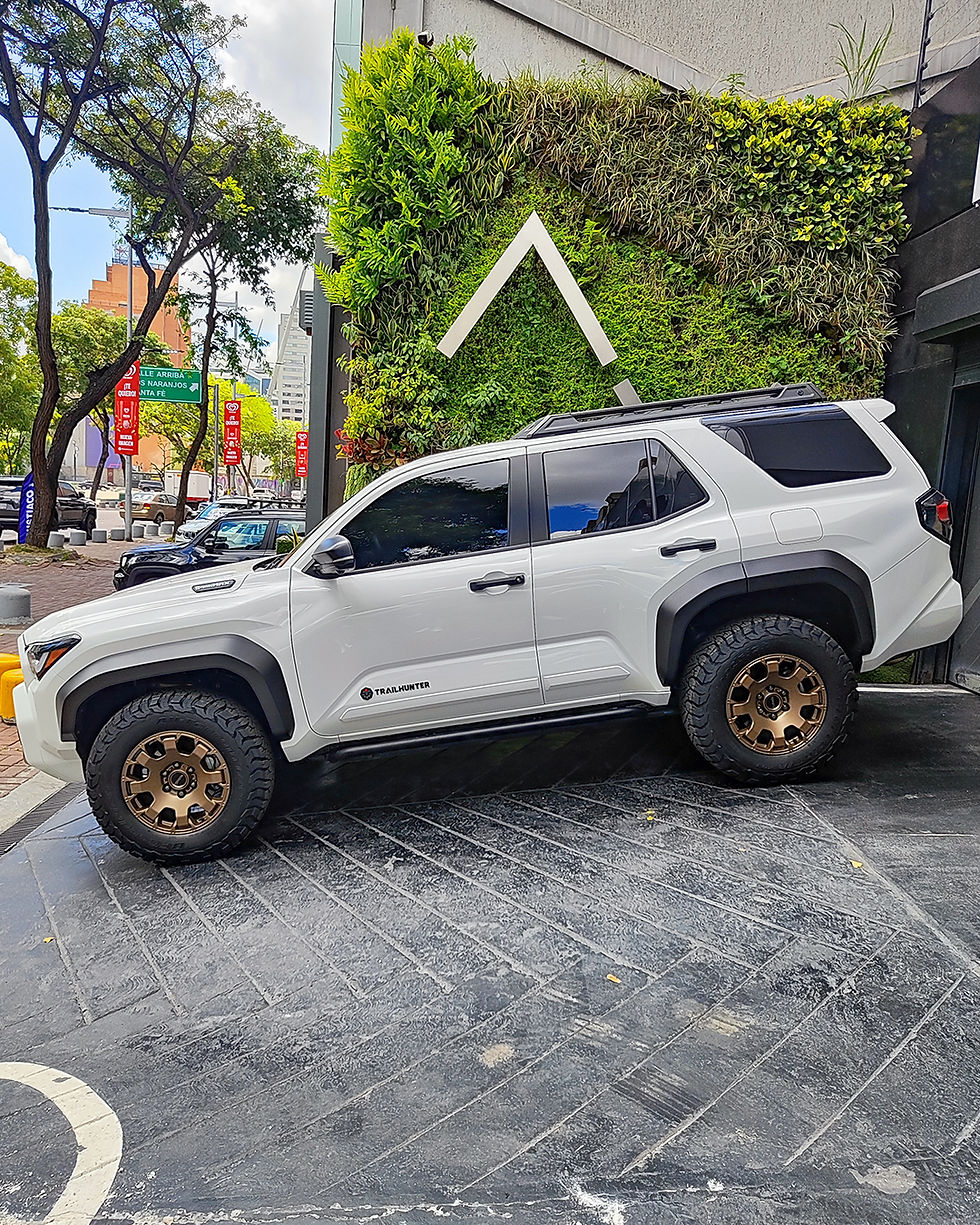 Miniatura: Toyota 4Runner Trailhunter | 2026 | Automático | 1.445 Km