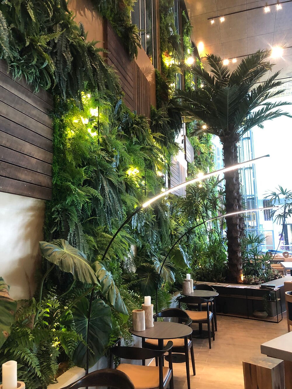 Artificial green wall