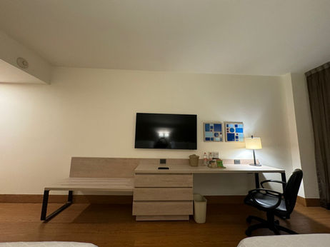 Hotel bedroom desk and TV furniture Holiday Inn Express Monterrey