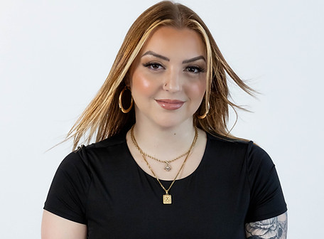 BELLA_salonheadshots-62.jpg