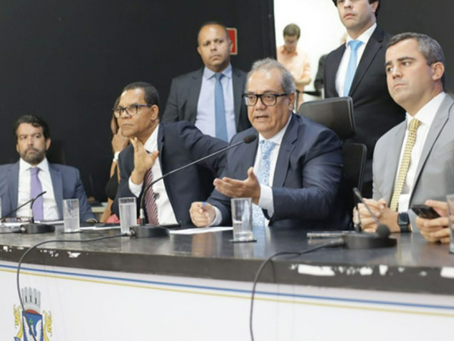 Câmara de Salvador deve votar reajuste dos servidores em meio à greve dos professores