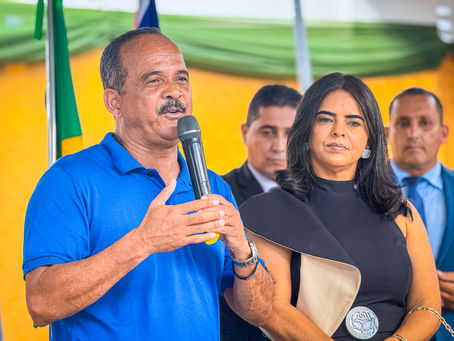 Elinaldo sai em defesa de ACM Neto e faz duras críticas ao atual governador