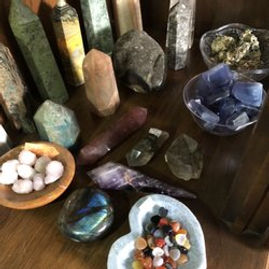 Crafty's Crystals in Parksville!