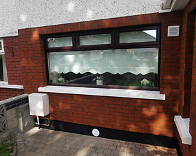 Cavity wall detail around window