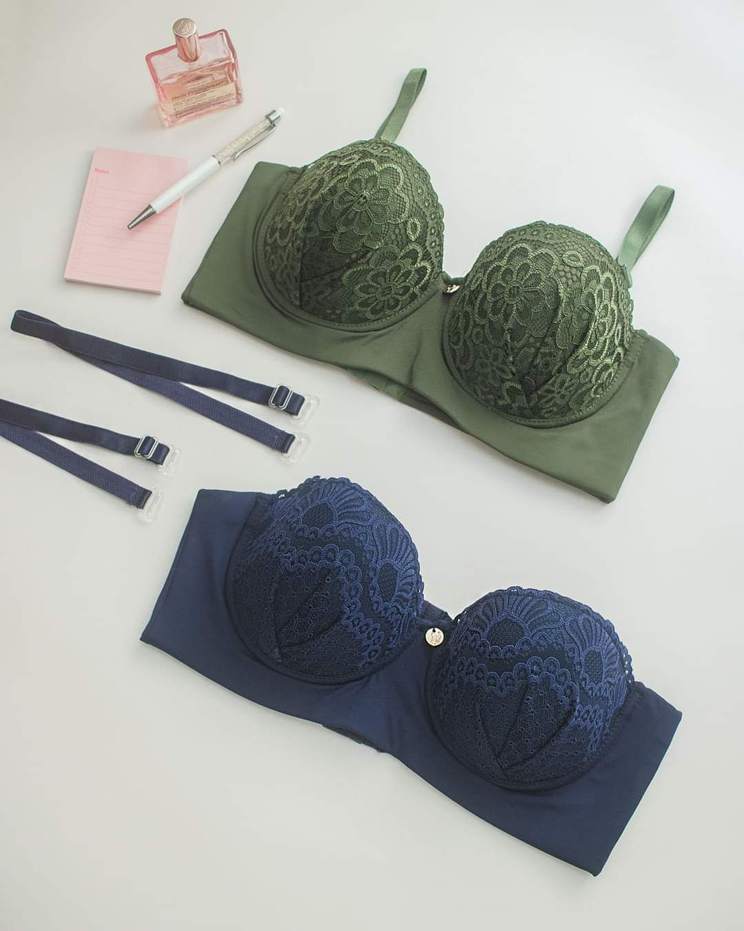 CROOPED MEIA TAÇA COPA C RENDA NO BOJO