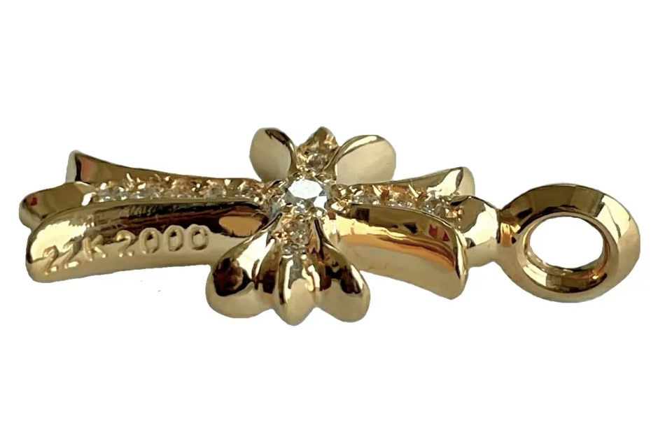 サムネイル： タイニーファットクロス 22K パヴェダイヤモンド