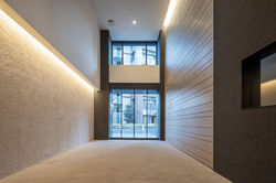 010_エントランス 9339