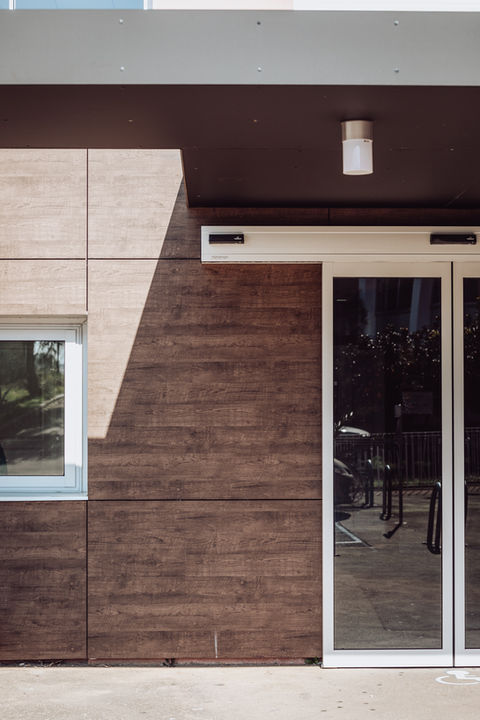 innostyre_trespa_centre-finosello_ajaccio