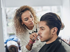 Mulher Hair Stylist