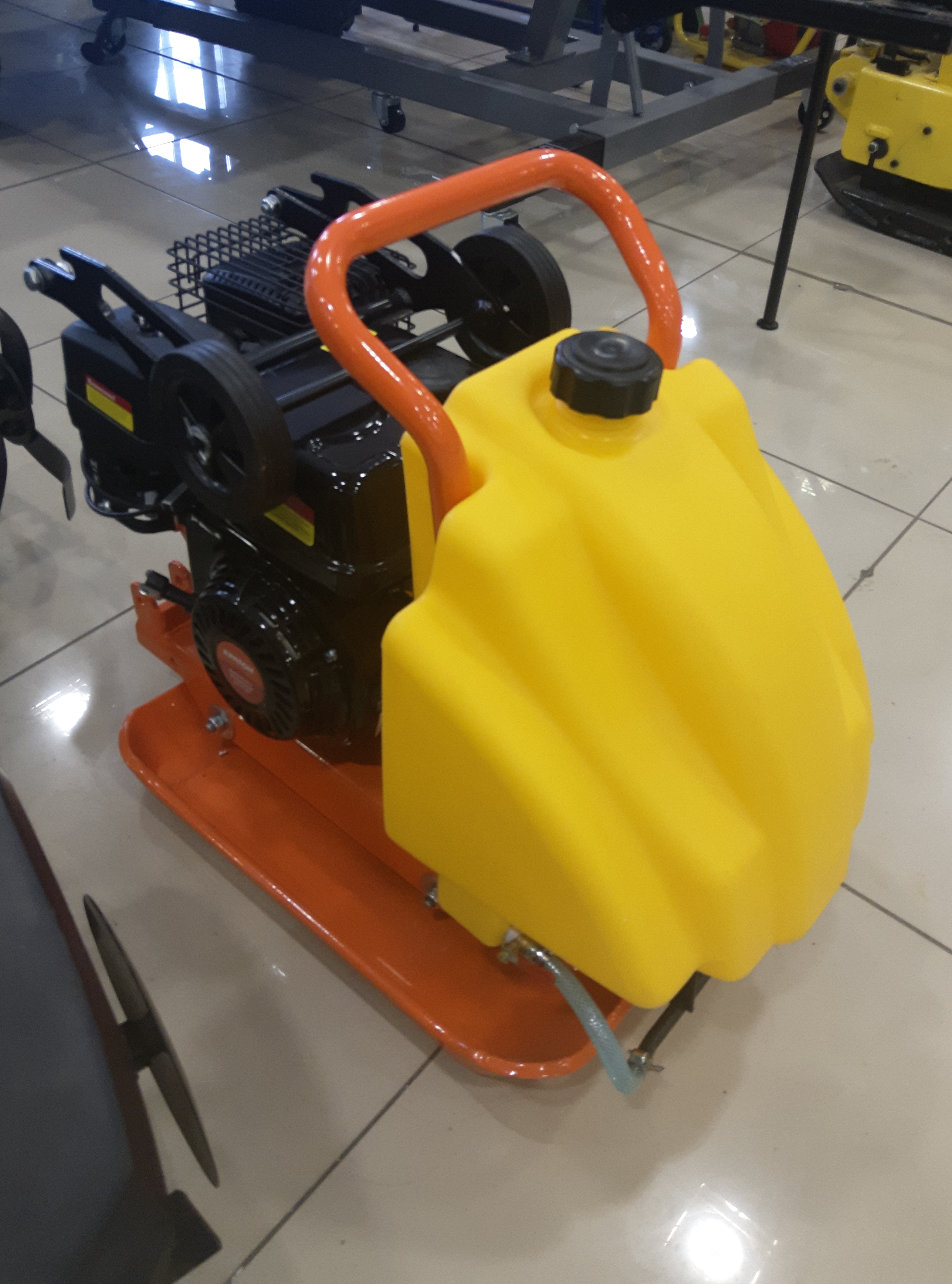 Виброплита "Кратон" KR-PC87