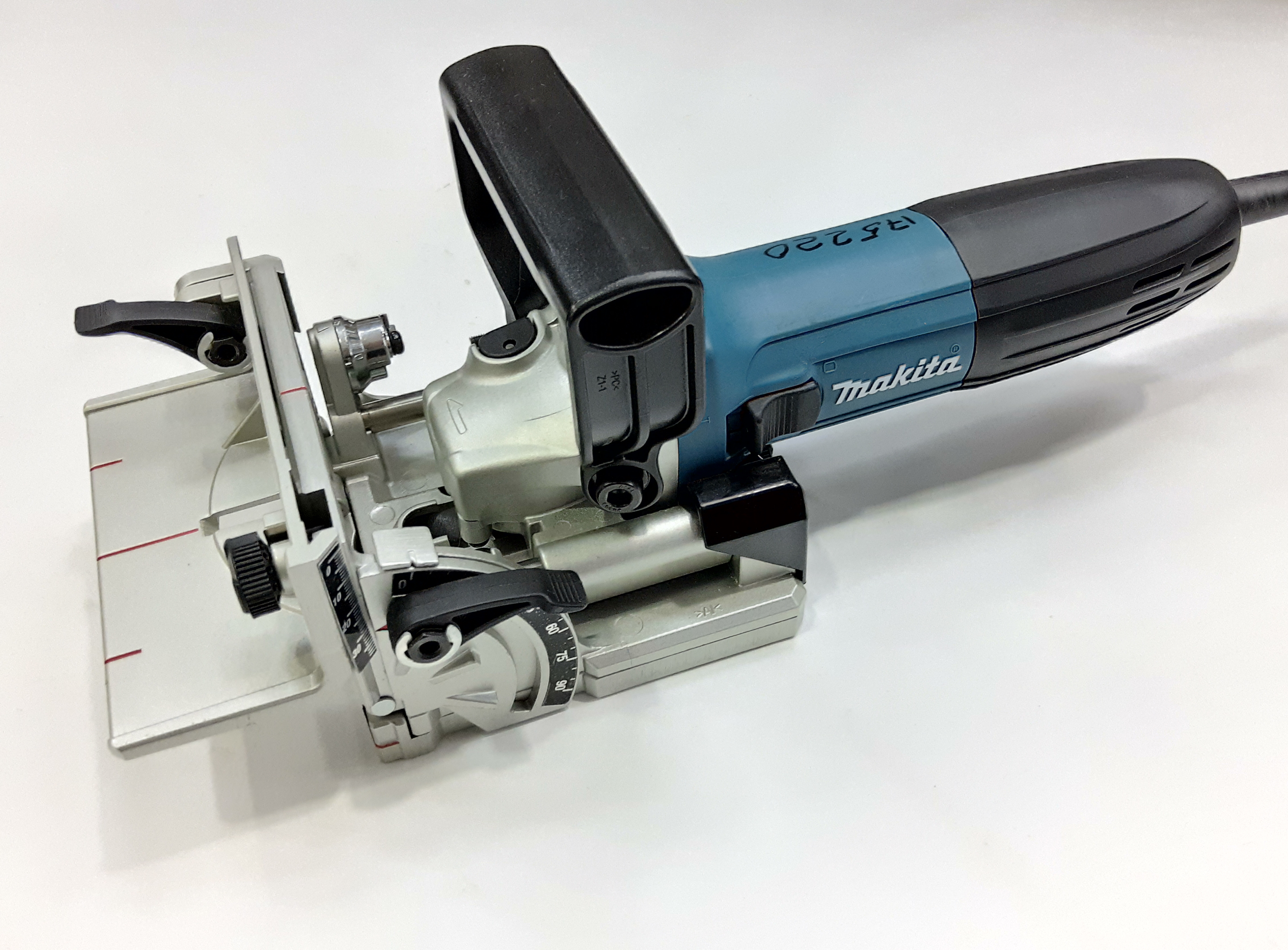"Makita" PJ7000 710 Вт, шпоночная